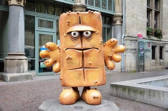 Skultur "Bernd das Brot"