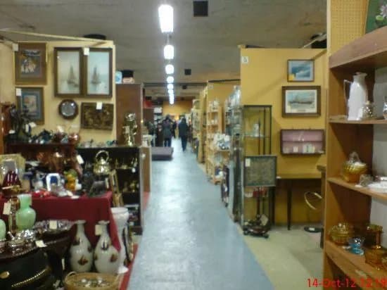 Brackley Antique Cellar
