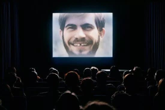 Kino Im Blauen Salon