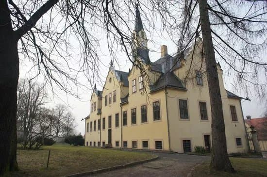 Stadtische Kunstsammlung Freital