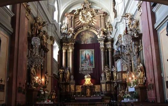 Katholische Kirche Klosterkirche Hl. Elisabeth