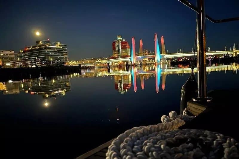 Houseboat GREBBESTAD with roof terrace in the heart of Gothenburg