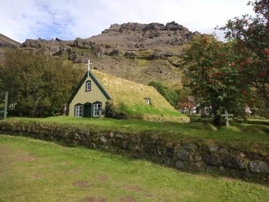 Hofskirkja Church