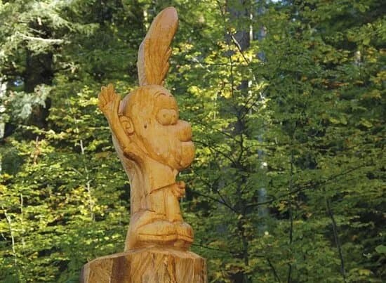 Sentier Des Statues