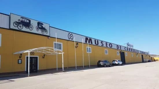MESON LOS CARRUAJES Y MUSEO DE CARRUAJES Y MOTOCICLETAS ZAMAR