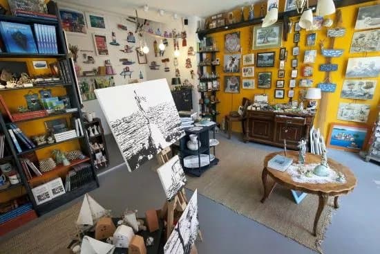 Local Books & Crafts Adamic