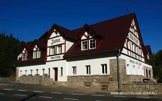 Muzeum Ziemi JUNA - Straznica Walonska