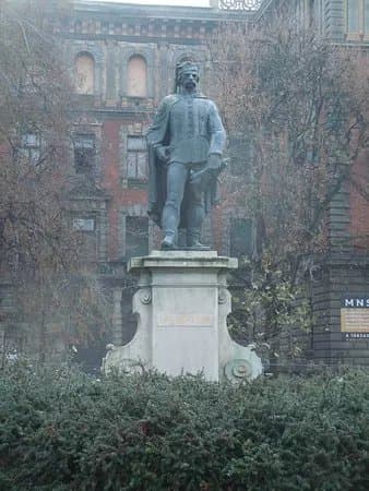 Vak Bottyan Janos Statue
