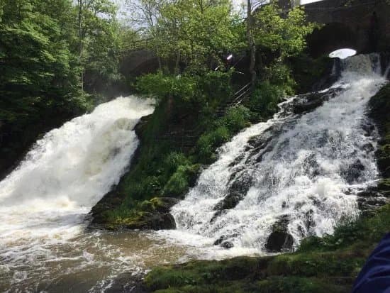 Cascade De Coo