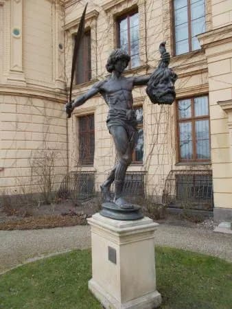 Standbild David mit dem Haupte Goliaths