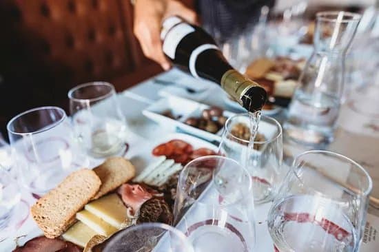 From The Vine - Portuguese Wine Tasting Bar