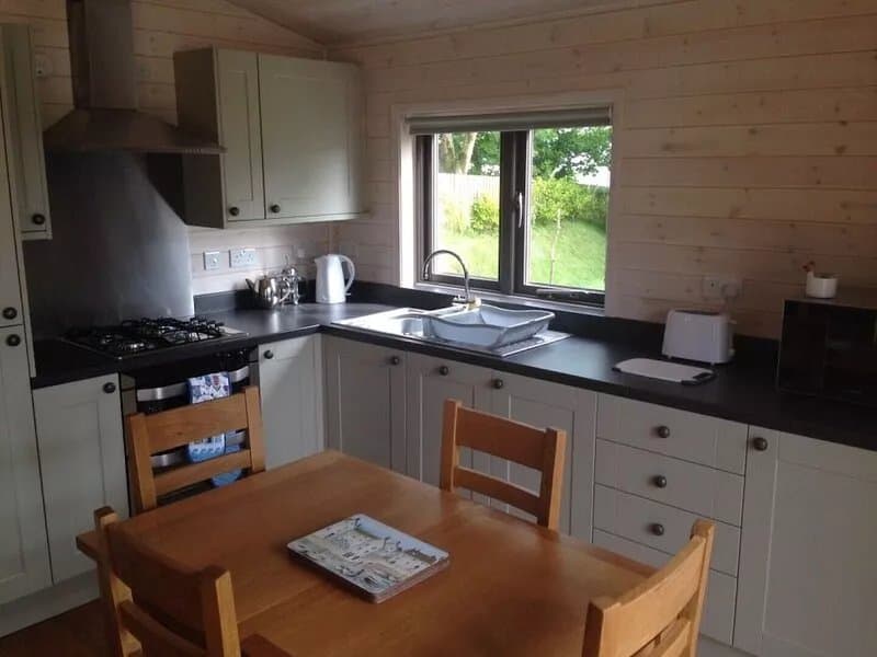 5 Star Lily Bank Lodges