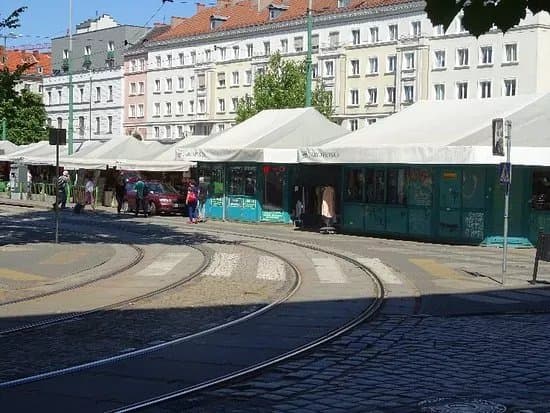 Market at Plac Wielkopolski