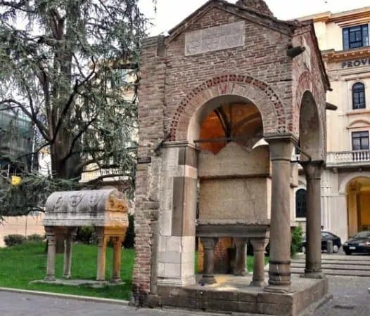Monumento ad Antenore