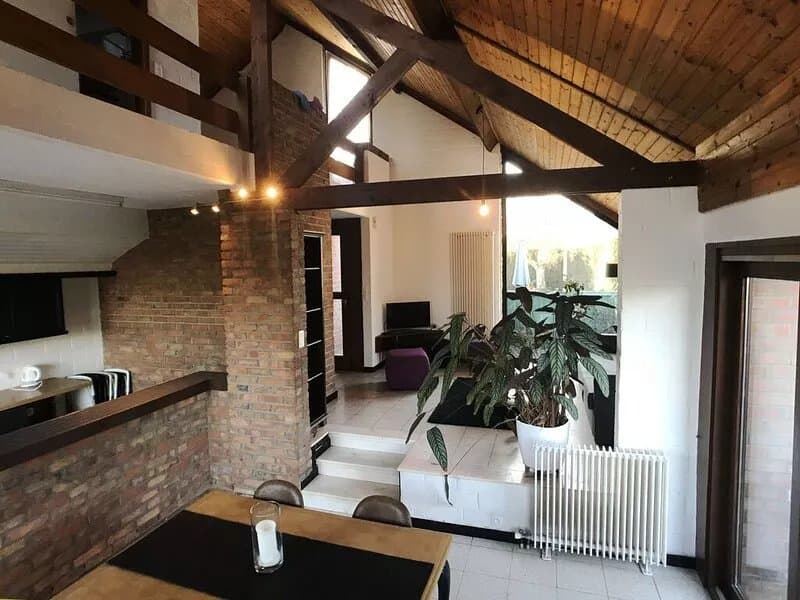 House, parking and garden, between Lille and Tournai