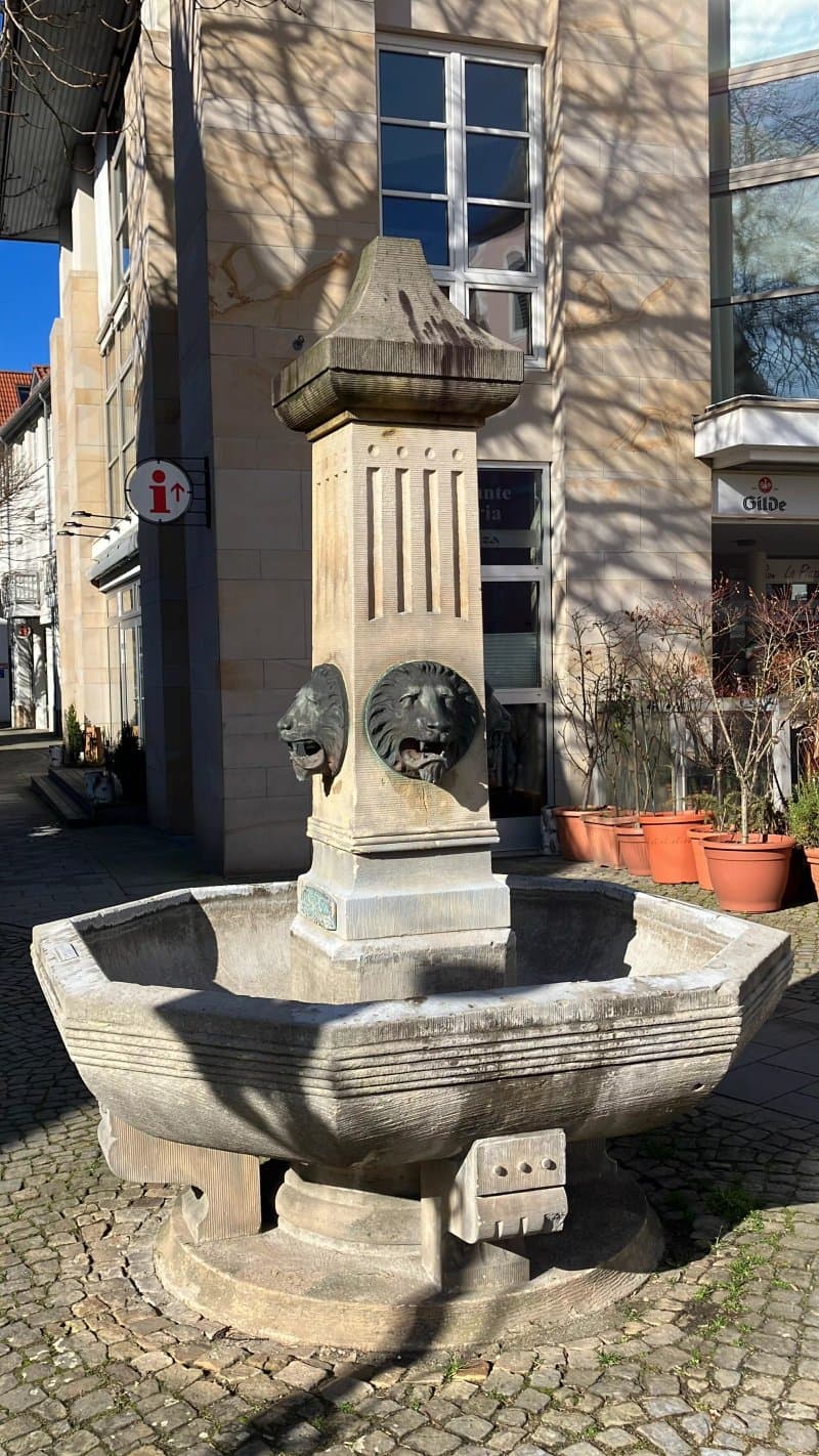 Senator-Hermann-Schulze-Brunnen