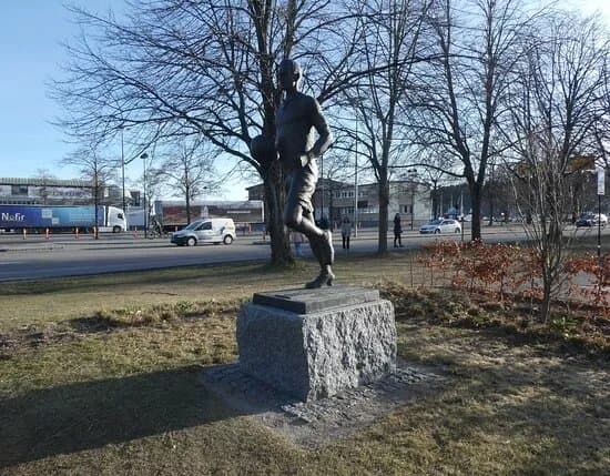 Statuen ''klippen Thorbjorn Svenssen''