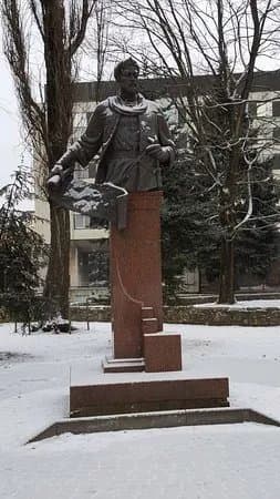 Monument to Ulugh Beg