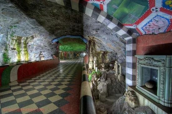 Guided Art Tours in the Stockholm Metro