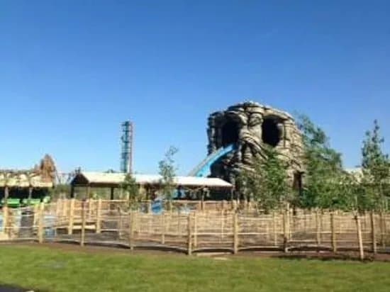 Oakwood Theme Park
