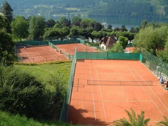 Tennisplatze