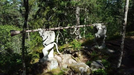 Gamleby Trollskogen