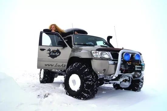 IceAk - Super Jeep Tours