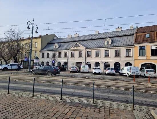 13 Rynek Podgorski Building