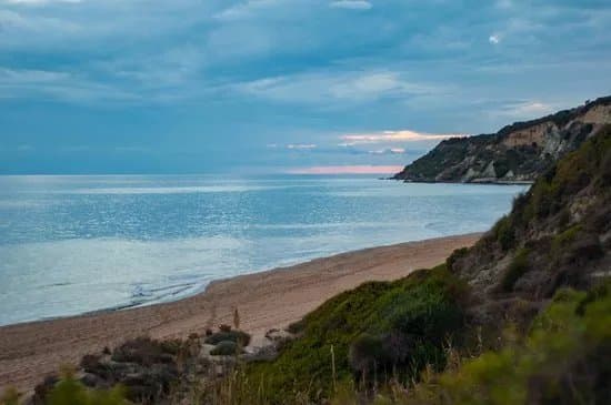 Gardenos Beach