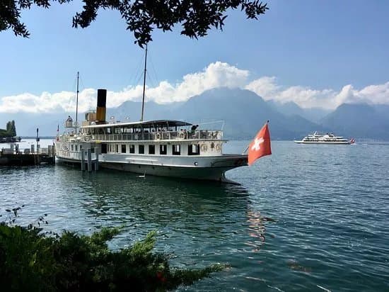 La Suisse - Belle Epoque - Paddle Steamboat