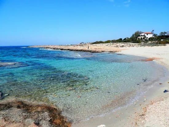 Ammos Kambouri Beach
