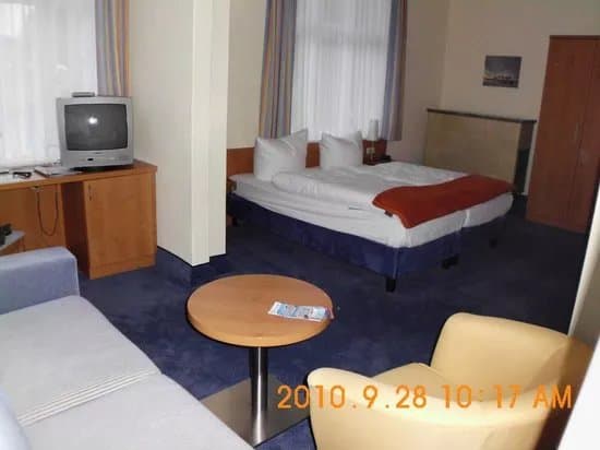 Hotel Xenia