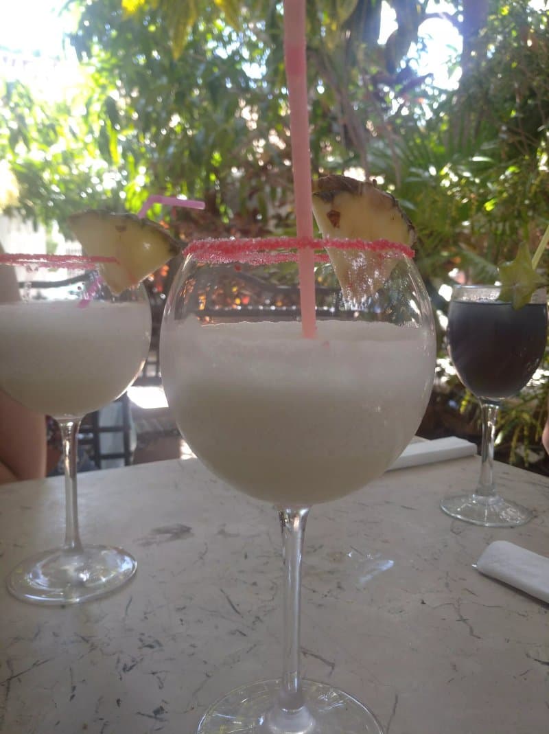 Cafe Bar Real