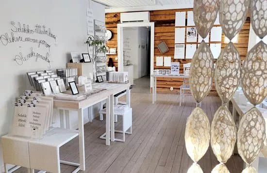 Paperivalo shop & cafe