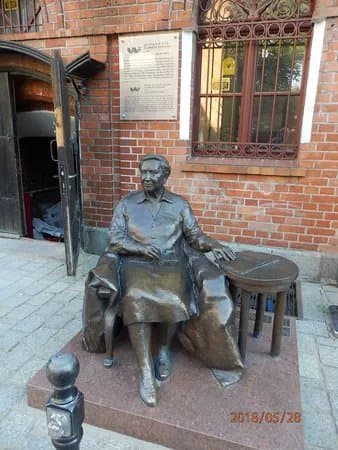 Pomnik Elzbiety Zawackiej