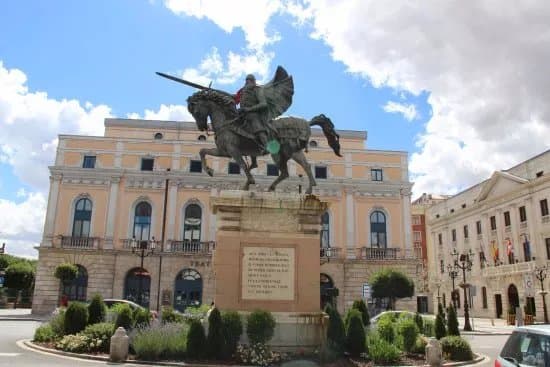 Plaza del Mio Cid