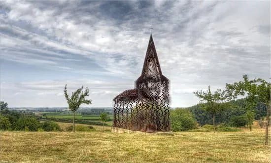 Reading Between the Lines Church