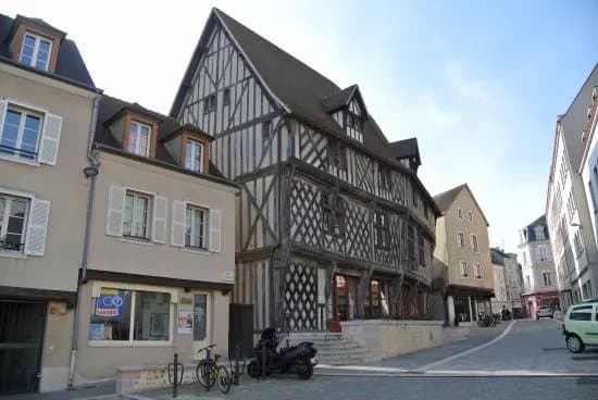 Tourist Office of Chartres