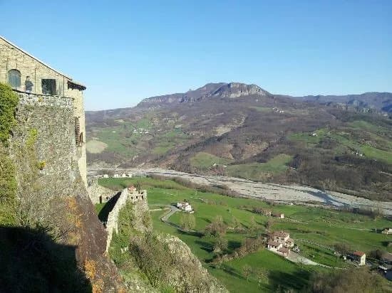Castello di Bardi