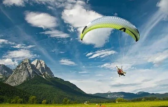 Paragliding Beauty Montenegro