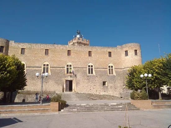 Castello Piccolomini di Capestrano