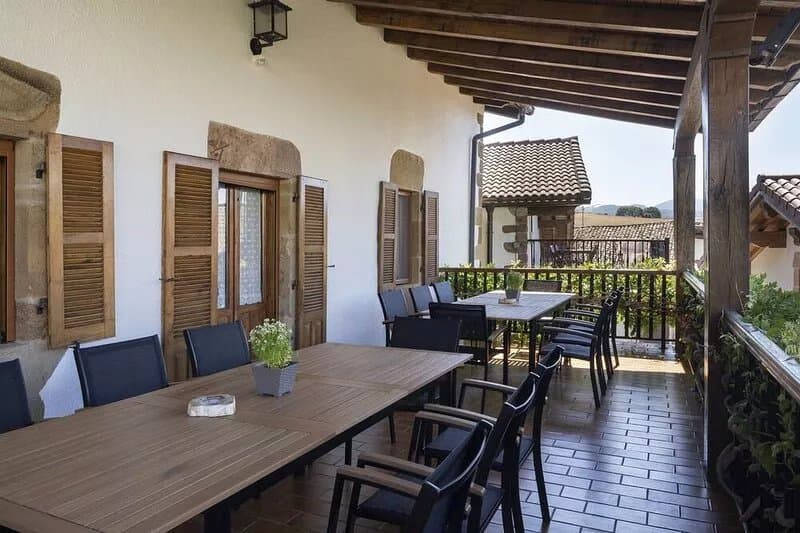 Albirena Country House for 14 people