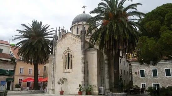 Belavista Square