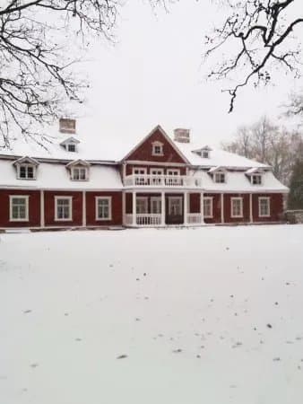 Ungurmuiza Manor
