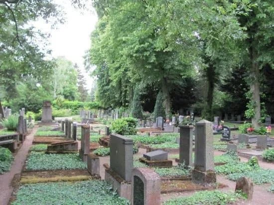 Neues Judische friedhof Trier