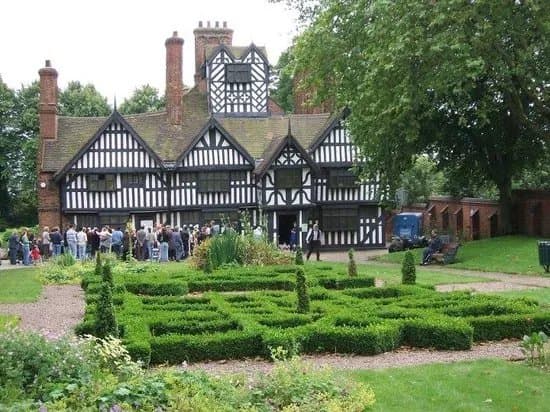 The Oak House Museum