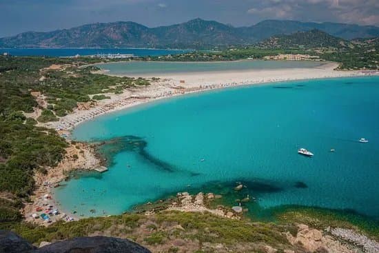 Spiaggia di Porto Giunco