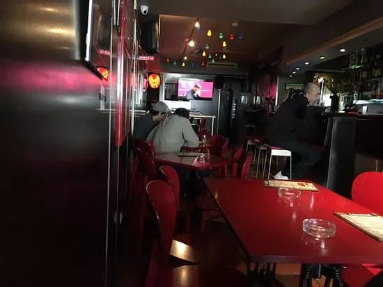 Obviamente Bar