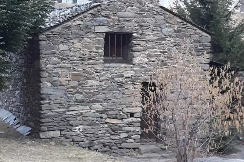 Homerez - Modern studio in Arinsal of 40 m² with mountain view