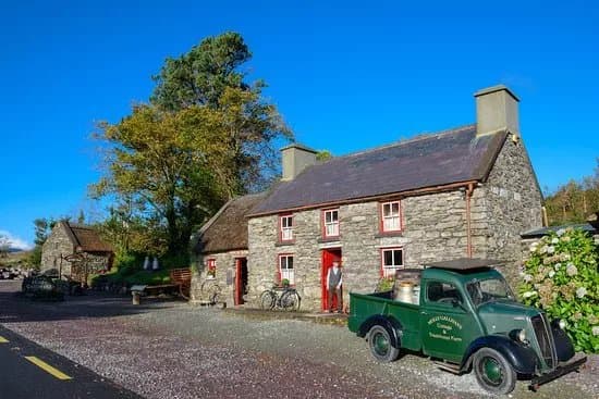 Molly Gallivan's Cottage & Traditional Farm